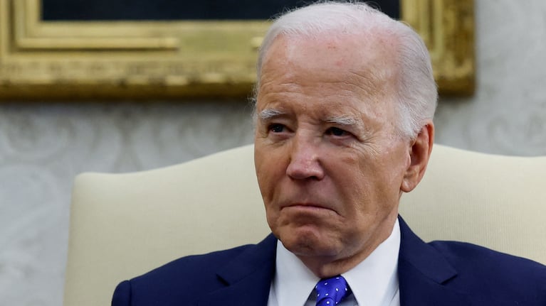 Fuertes críticas al presidente Joe Biden para impedir una posible reelección.