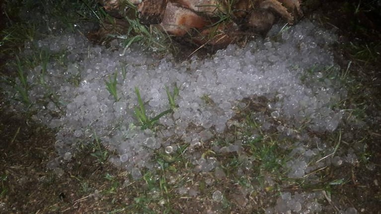 Fuertes tormentas de lluvia y granizo en Córdoba 