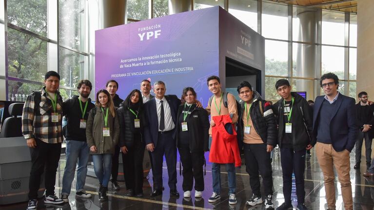 Fundación YPF presenta el primer Centro de Simulación para la Educación Técnica en Vaca Muerta