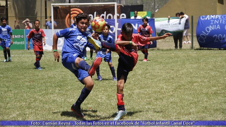 Fútbol Infantil coronó a Colonia Caroya campeón y Espíritu Santo subcampeón.