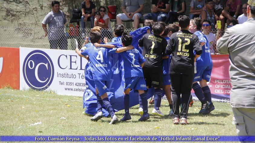 Fútbol Infantil coronó a Colonia Caroya campeón y Espíritu Santo subcampeón.