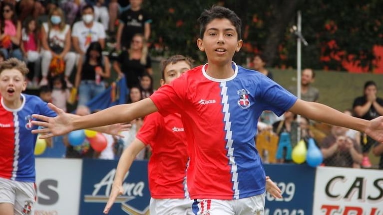 Fútbol Infantil: Taborín Rojo y Villa Dolores ya conocen a sus rivales por el título