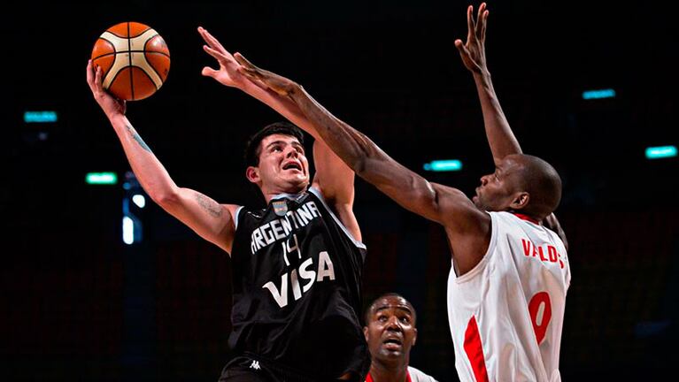 Gabriel Deck, una de las máxima promesas del básquet argentino, sumó 11 puntos. Foto: FIBA.