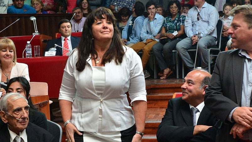 Gabriela Dufour, la protagonista de una bochornosa situación en Chubut. Foto: Clarín.