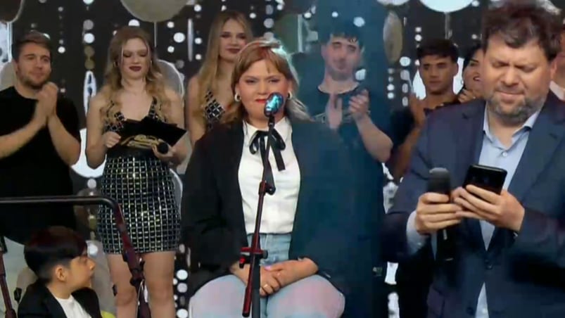 Gaby conmovió con su voz y su historia y fue premiada por la gente.