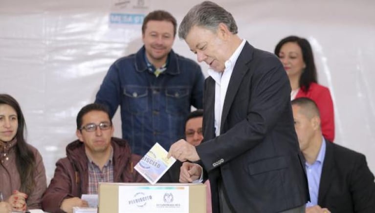 Ganó el "no" en Colombia y se cayó el acuerdo de paz