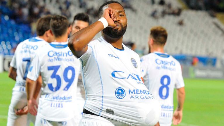 García hizo poco, pero un error le dejó servido el 2-1.