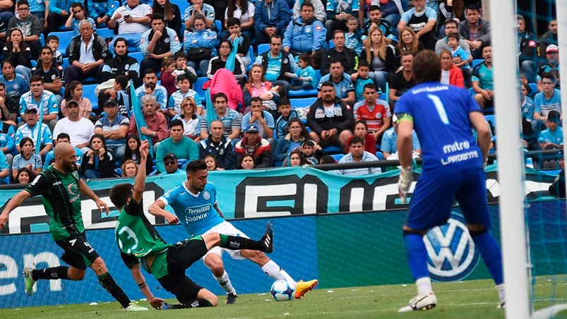 García ingresó y al minuto marcó el gol. Foto: Lucio Casalla / ElDoce.tv.