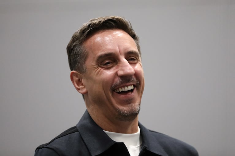 Gary Neville criticó a la dupla central del Cuti Romero y Lisandro Martínez. REUTERS/Temilade Adelaja