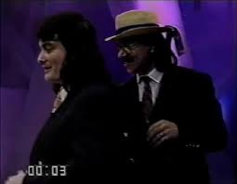Gary y el Negro Videla juntos en el escenario.
