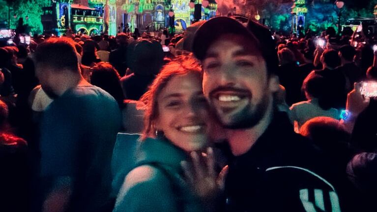 Gastón Massa le propuso casamiento a su novia en Disney.