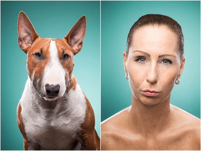 Genial muestra con personas imitando a sus mascotas. Foto: Ines Opifanti.