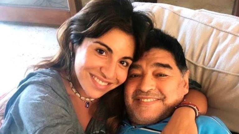 Gianinna presencia las audiencias por el juicio junto a su familia.
