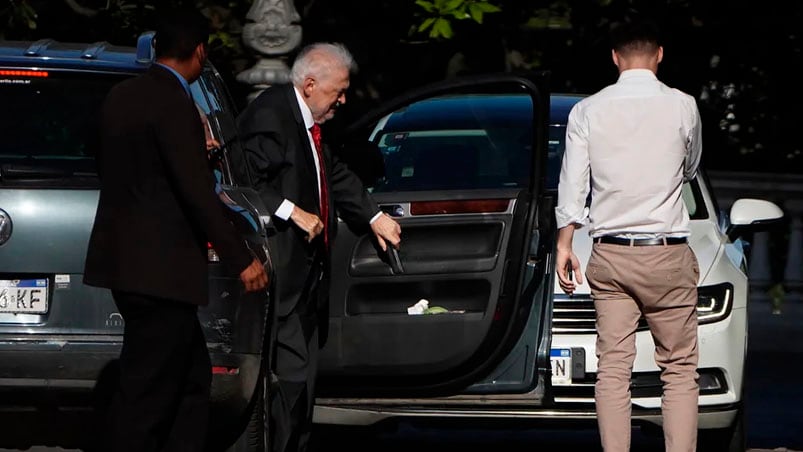 Ginés llegando a Casa Rosada. 