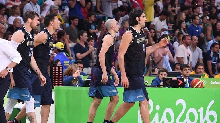 Ginóbili y Nocioni confirmaron el adiós y Scola y Delfino prefirieron esperar.