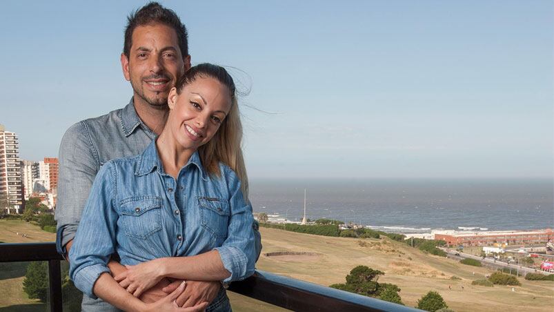 Gisela Bernal y Ariel Diwan cuando eran pareja. Foto: Clarín