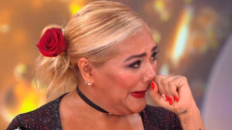 Gladys no pudo contener el llanto al referirse a su hijo.
