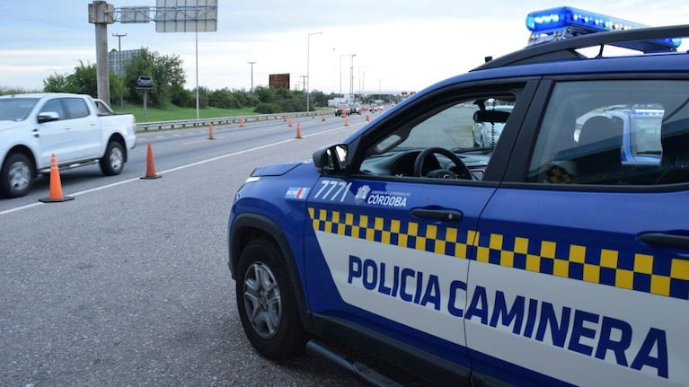Golpeó a un policía de la Caminera en un control en Circunvalación y terminó preso