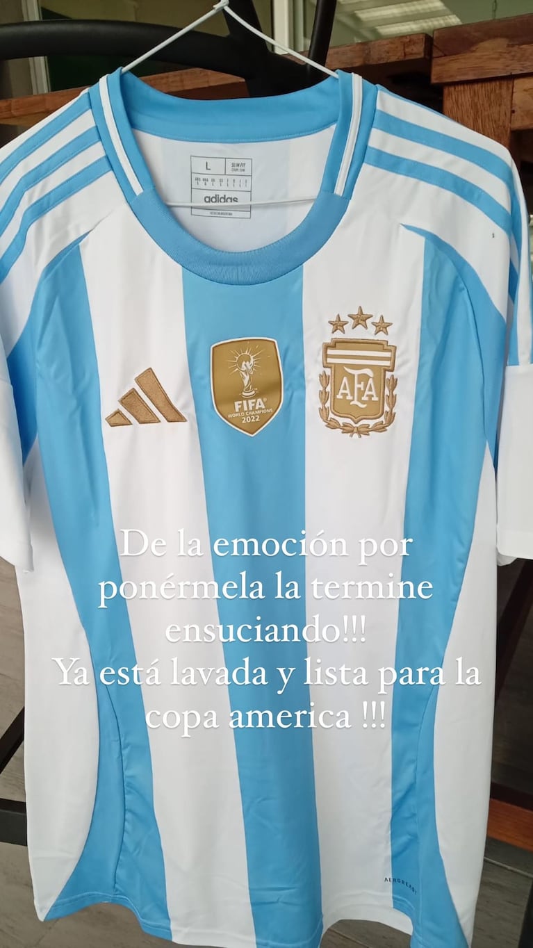 Goyco aclaró que tuvo que lavar la camiseta (Foto: IG @okgoyco90).