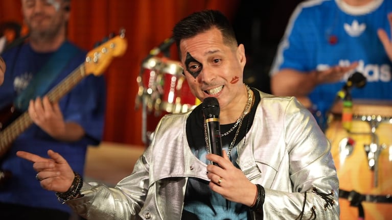 Grandes figuras del medio local acompañaron la celebración en el auditorio de Naranja X.