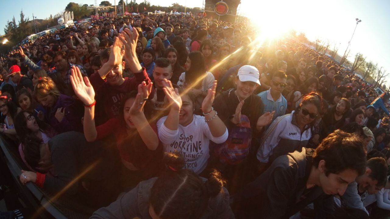 Grandes y chicos disfrutan del día en el Parque de Asistencia. Foto: Lucio Casalla / ElDoce.tv