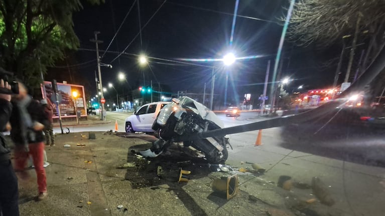 Grave accidente en Córdoba: denuncian que los del Audi iban en contramano y se fugaron