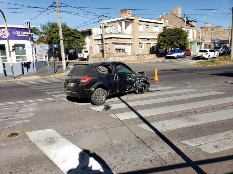 Grave accidente y milagro en avenida Sabattini