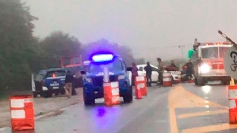 Grave choque en cadena entre un camión y tres autos en la autopista Córdoba-Rosario
