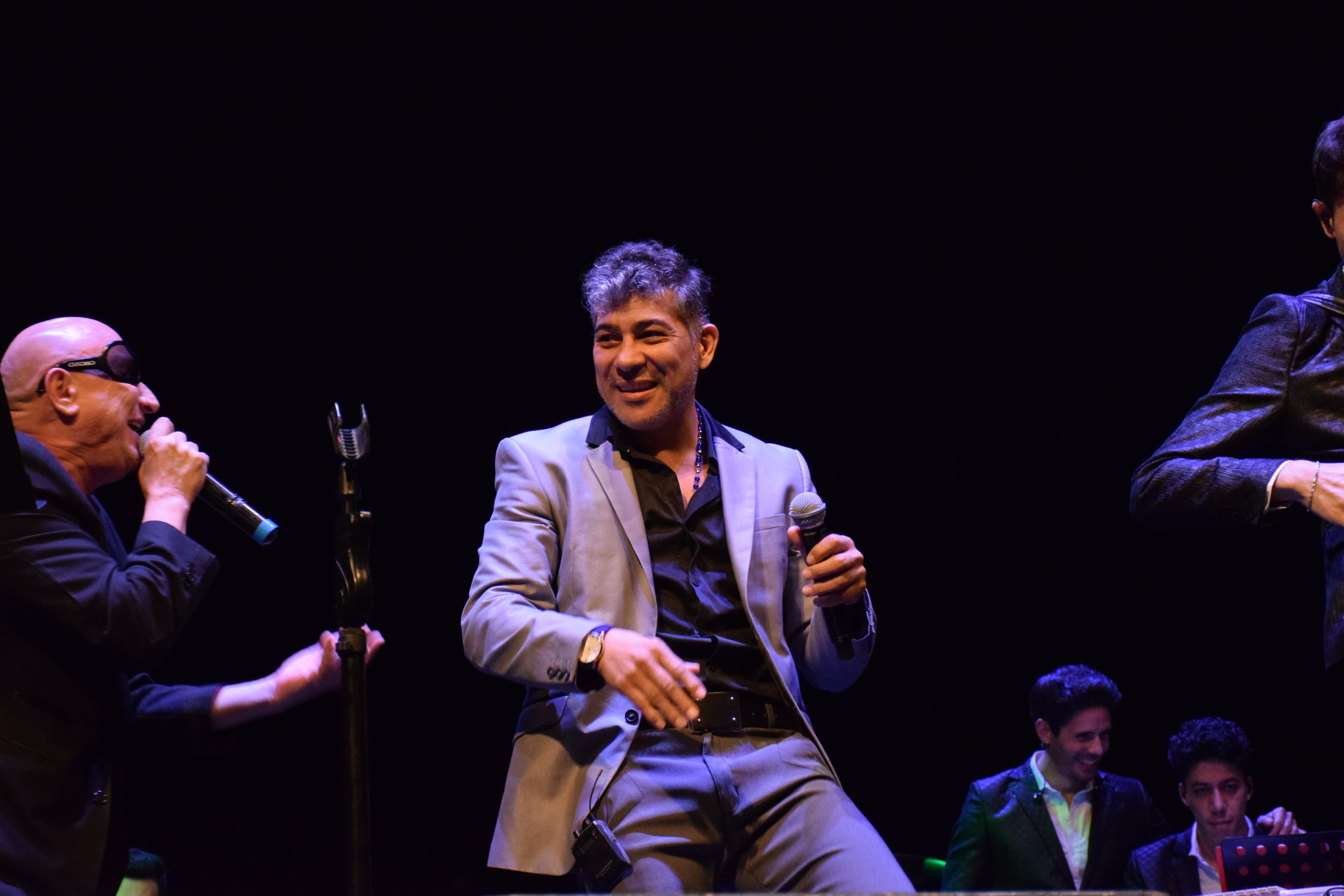 Guillermo Novelli de La Mosca le entregó el premio a la Pepa. Después cantaron un tema juntos. Foto: Dahy Terradas.