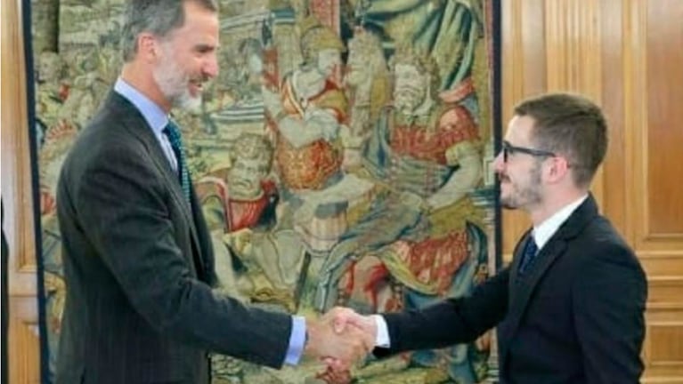 Guillermo Robles junto al Rey de España, quien les dio la bienvenida a los jóvenes lideres iberoamericanos.