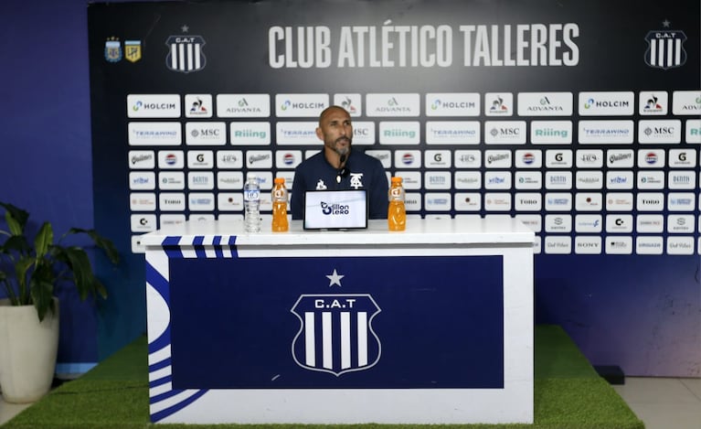 Guiñazú renunció como DT de Talleres.
