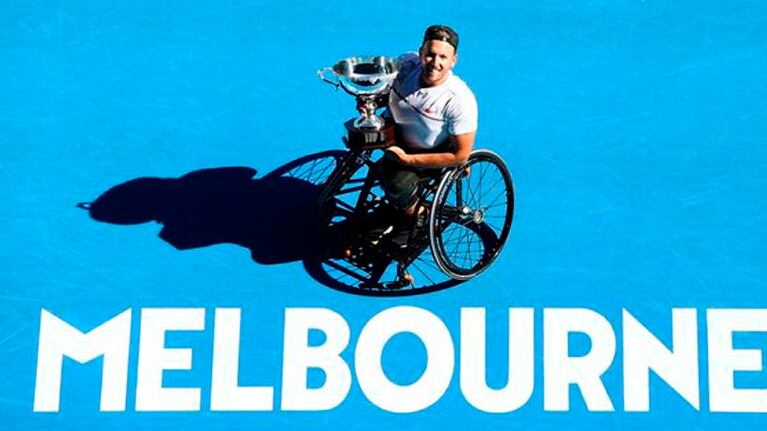 Gustavo Fernández se sacó la espina y esta vez se trajo la Copa del Abierto de Australia.