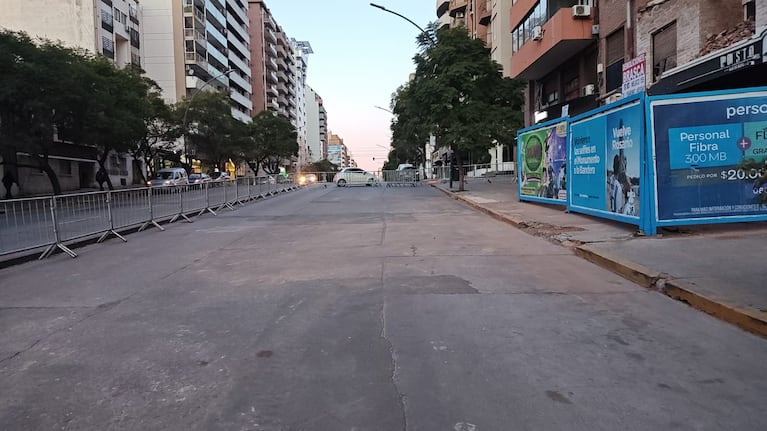 Habilitaron todo Bv. San Juan a la altura del derrumbe fatal.