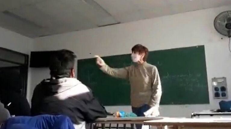Habló la madre y el alumno que recibió el violento discurso de una docente.