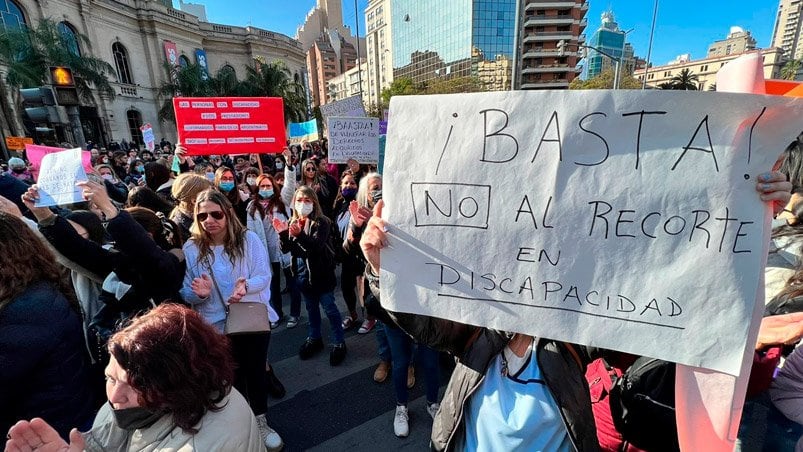 Hace tres semanas que los afectados hacen público su reclamo. 