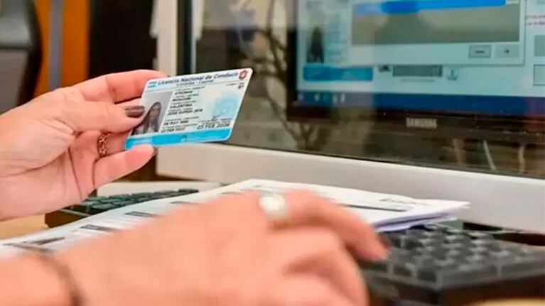 Hackearon datos de millones de licencias de conducir.