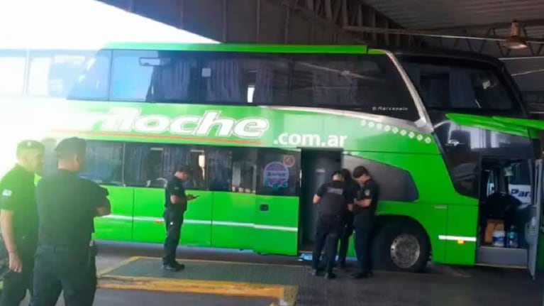 Hallaron una pasajera muerta en un colectivo.