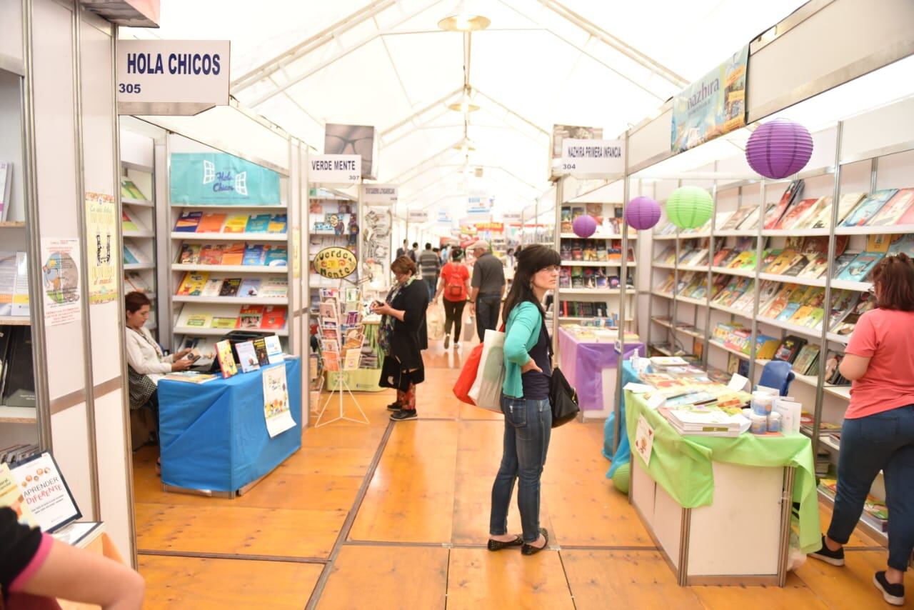 Hasta el 23 de septiembre se podrá visitar en la Plaza San Martín y Cabildo. Fotos: Lucio Casalla / ElDoce.tv