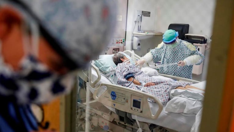 Hasta este jueves, 83 pacientes estaban conectados a un respirador artificial en la provincia de Córdoba. (Foto: La Voz)