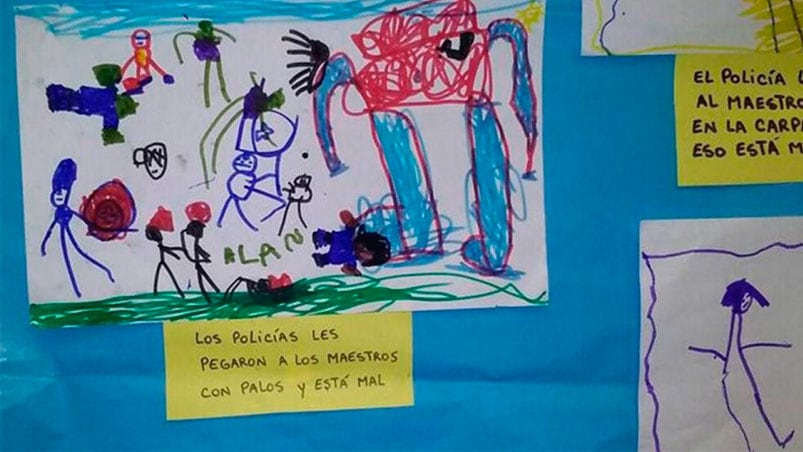 Hay una investigación para saber si los niños fueron obligados a hacer los dibujos.