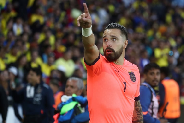 Hernán Galíndez es argentino pero ataja en la selección de Ecuador. (Foto: EFE)