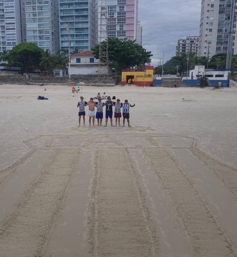 Hicieron un escudo gigante de Talleres y recaudaron plata "para el fernet"