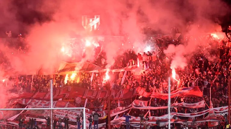 Hinchada de Instituto