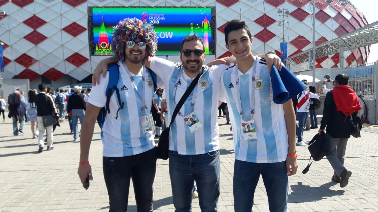 Hinchas de todas partes del país compartieron la previa con nuestros enviados especiales.