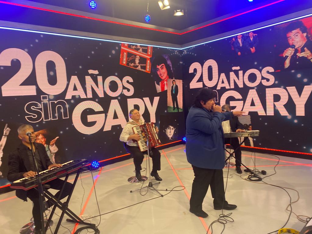 Historias, anécdotas y canciones en el especial por los 20 años sin Gary.