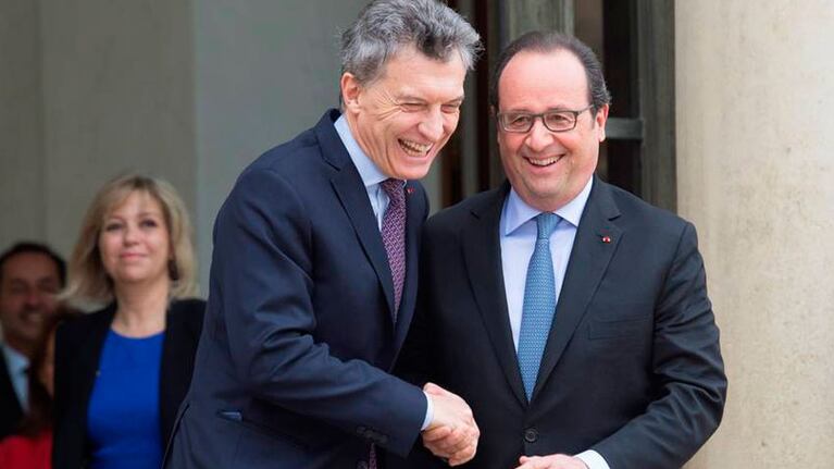 Hollande recibió a Macri en la capital francesa. Foto: AFP