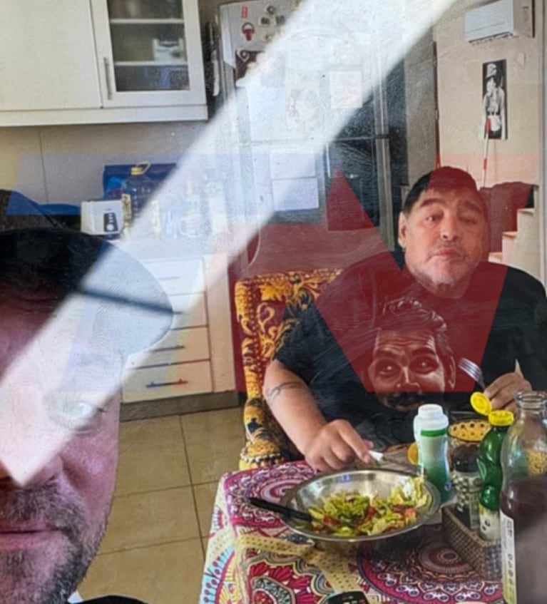 Hongo de espuma y edema: revelan cómo encontraron el cuerpo de Maradona para la autopsia
