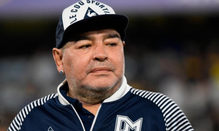 Hongo de espuma y edema: revelan cómo encontraron el cuerpo de Maradona para la autopsia