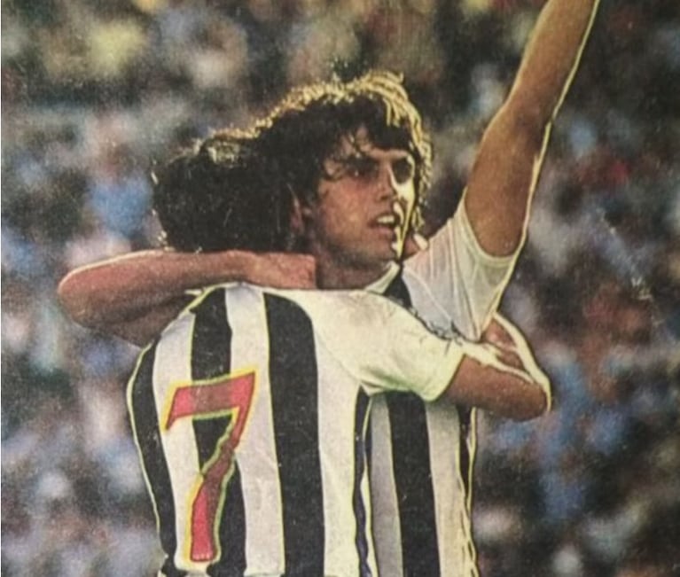 Hoyos en su etapa de jugador de Talleres.