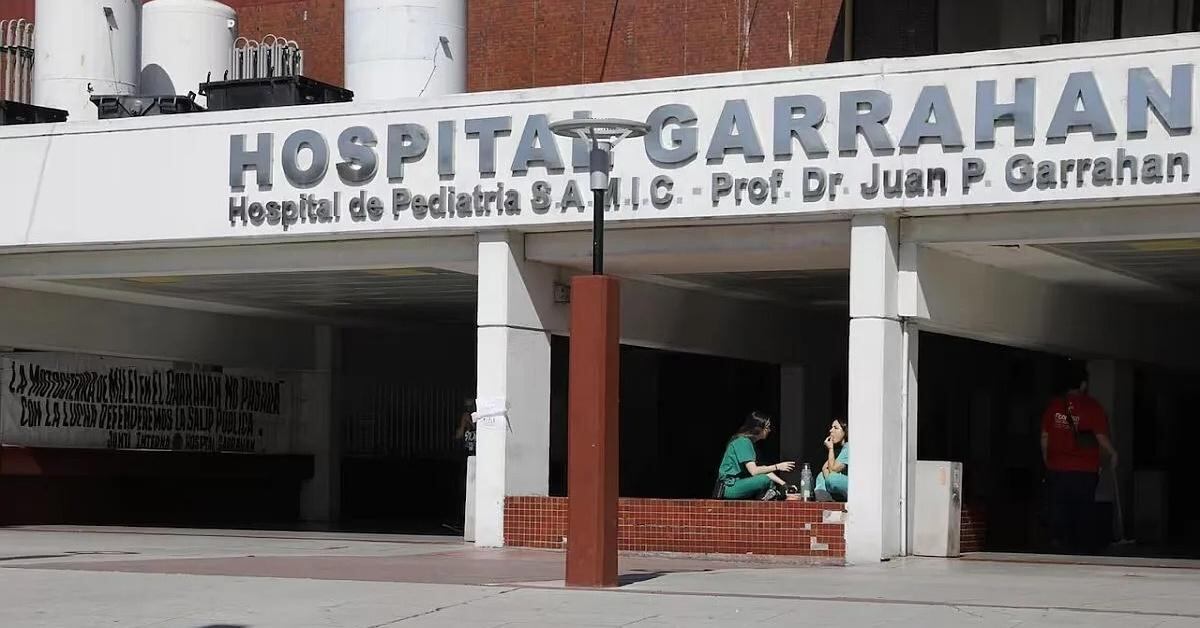 Hablaron los papás de Catalina desde la puerta del hospital Garrahan